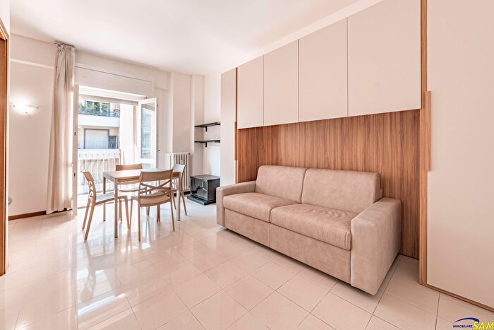 Appartamento monolocale in affitto in Via Cardinal Mezzofanti, Milano