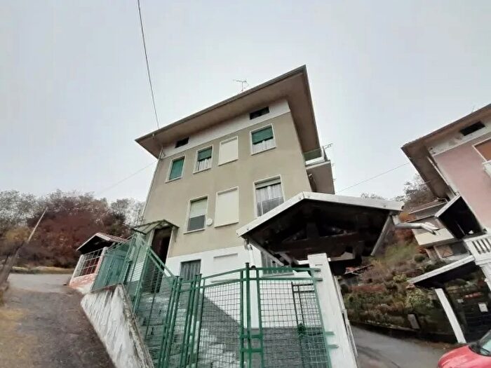 Appartamento trilocale in vendita in Lessona Biella Piemonte Italia, Lessona