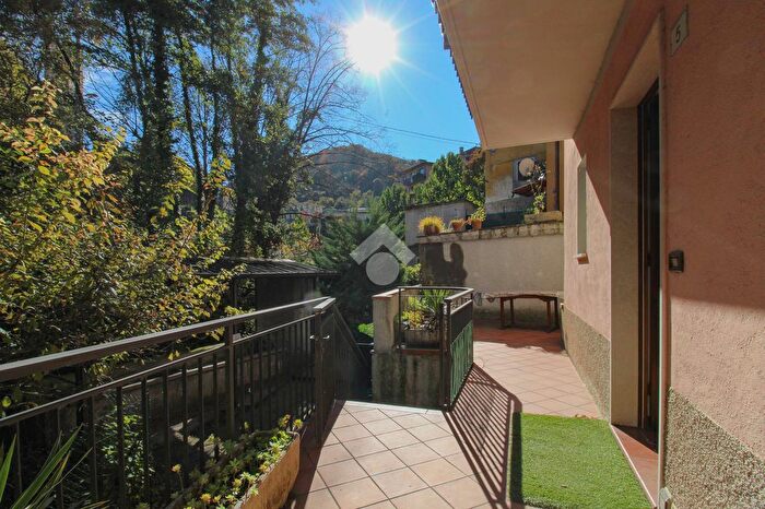 Appartamento quadrilocale in vendita in Via Bondaglio, Agnosine