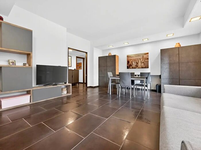 Appartamento trilocale in vendita in Milano