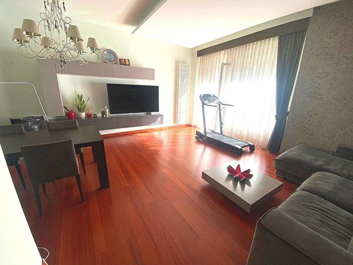 Appartamento trilocale in affitto in Corso Umberto I, Piazza Salotto Corso Umberto, Pescara