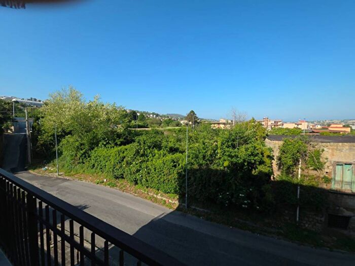 Appartamento trilocale in affitto in Via Cocci, Quarto