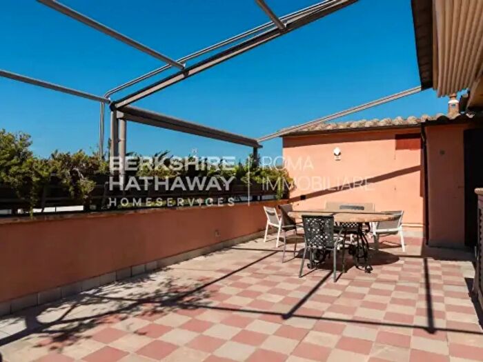 Appartamento bilocale in affitto in Via Milano, Roma