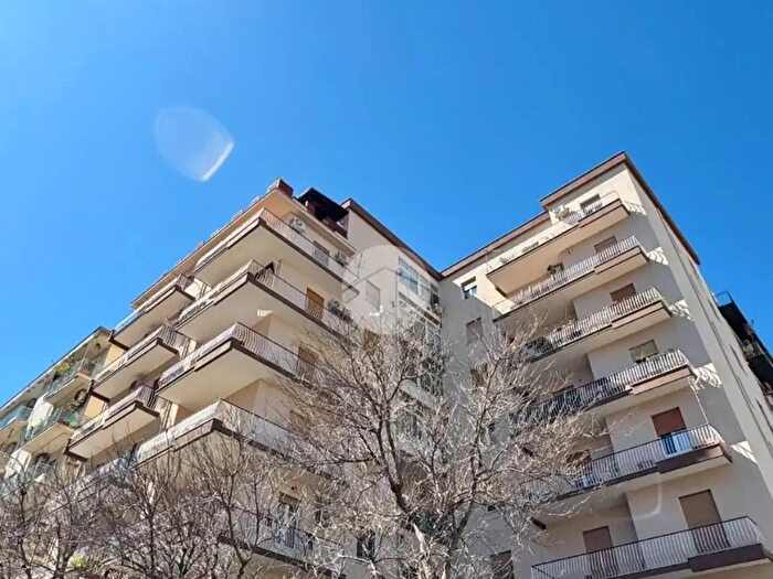 Appartamento con 5 locali in vendita in Via Filippo Parlatore, Palermo