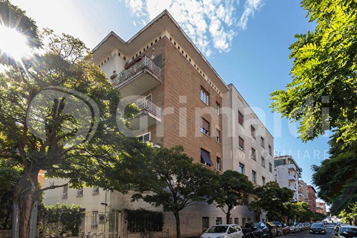 Appartamento quadrilocale in vendita in Via di Tor Fiorenza, Roma