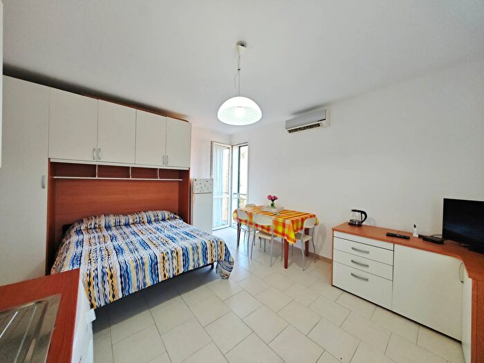 Appartamento monolocale in vendita in Via Guarrieri, Licciana Nardi