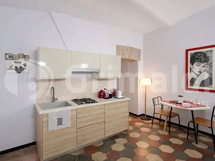 Appartamento bilocale in vendita in Via della Scala, Roma