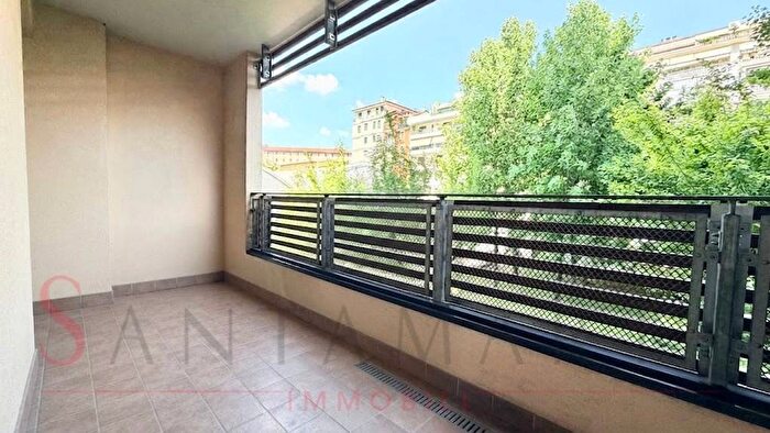 Appartamento trilocale in affitto in Via Pietro Marussig, Cenisio, Milano