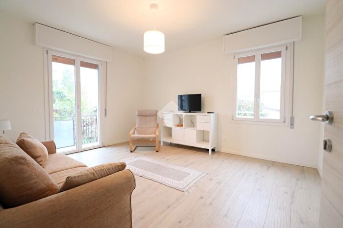 Appartamento trilocale in affitto in Via Giuseppe Mazzini, Maranello