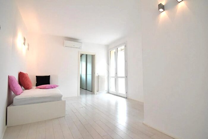 Appartamento bilocale in vendita in Viale Circonvallazione, Riccione