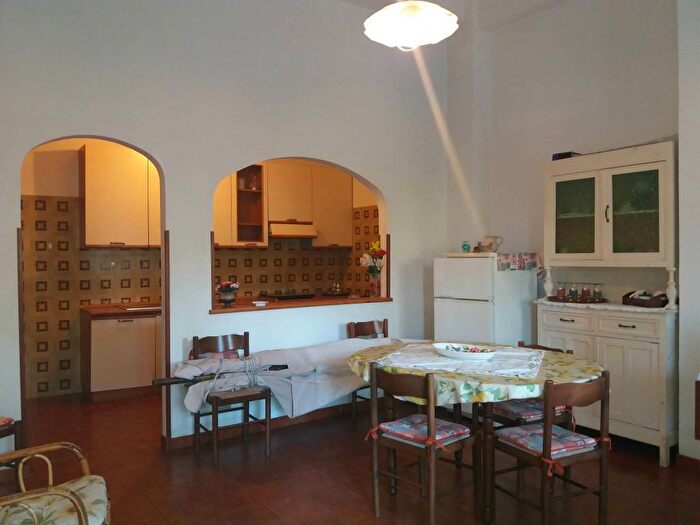 Appartamento con 6 locali in affitto in Via Roma, Centro, San Felice Circeo