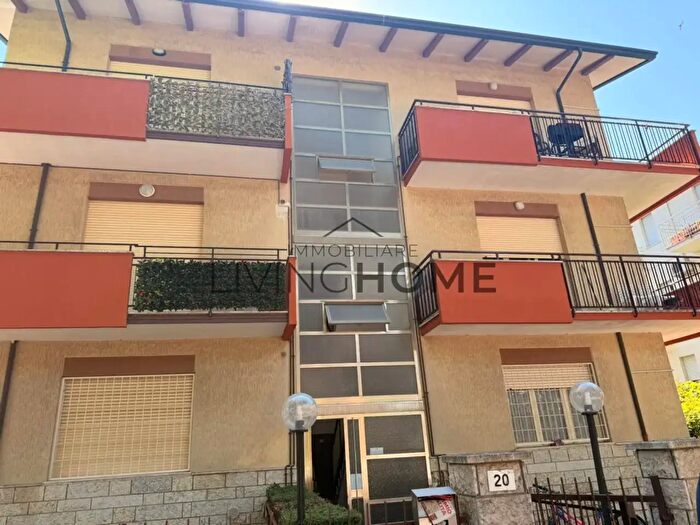 Appartamento trilocale in vendita in Cervia