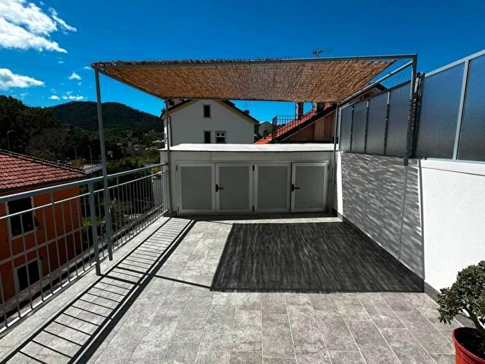 Appartamento quadrilocale in affitto in Via Antica Romana Occidentale, Centro, Sestri Levante