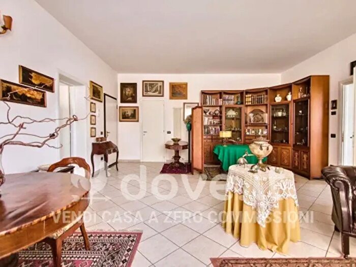 Appartamento quadrilocale in vendita in Via Otello Putinati, Ferrara