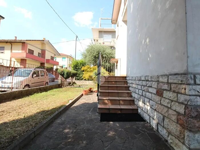 Appartamento quadrilocale in vendita in Via Giacomo Zanella, Arzignano