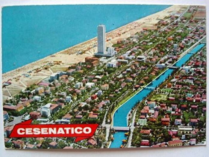 Casa con 6 locali in affitto in Viale Leonardo da Vinci, Cesenatico Levante, Cesenatico