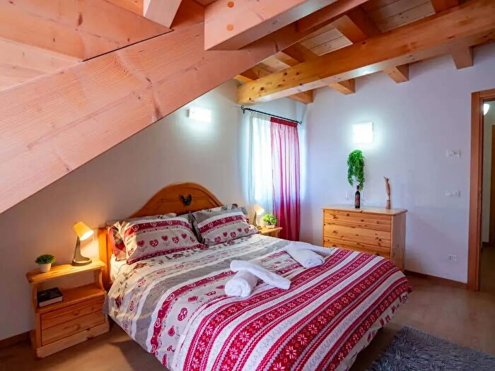 Appartamento monolocale in affitto in Via Maggiore, Roana
