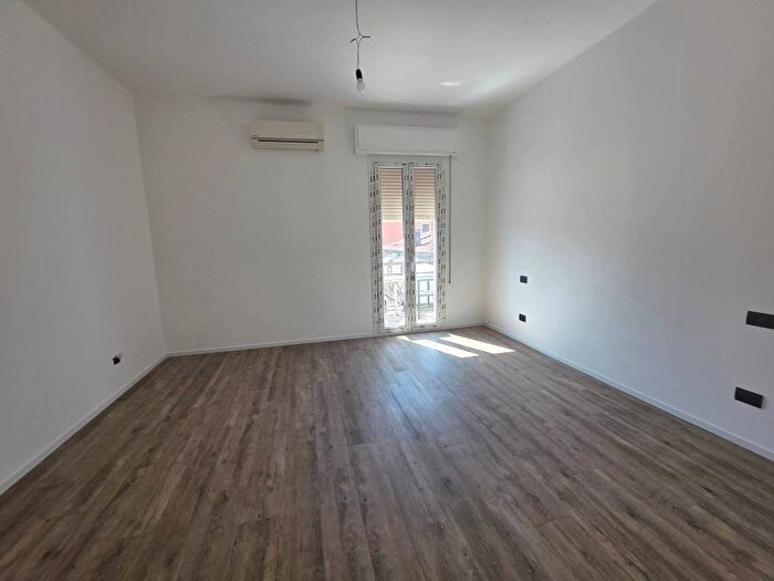 Appartamento bilocale in affitto in Via Carlo Cignani, Bolognina, Bologna