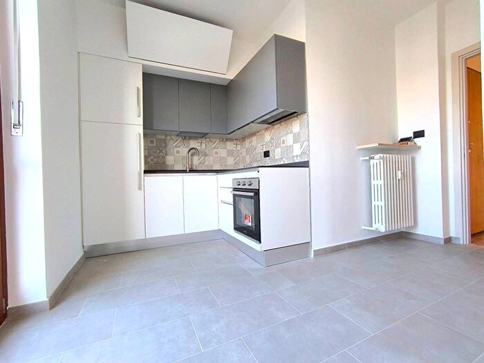 Appartamento trilocale in affitto in Piazza Giovanni Virginio Schiaparelli, Centro, Savigliano