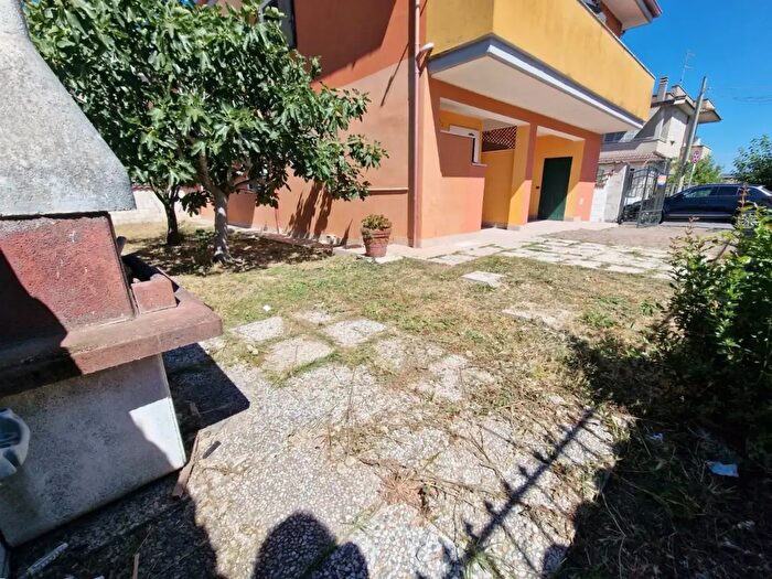 Appartamento trilocale in vendita in Via Cristina, Anzio