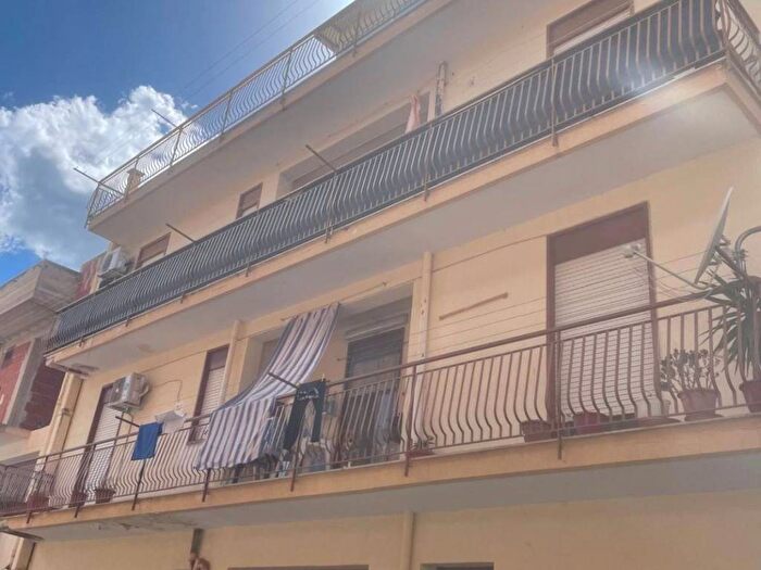 Appartamento trilocale in affitto in Via Pitagora, Casteldaccia