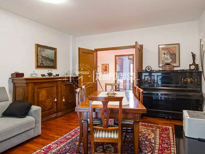 Appartamento quadrilocale in vendita in Via Ludovico Antonio Muratori, Torino