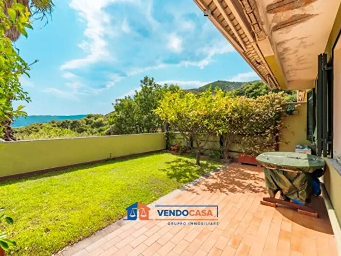 Appartamento bilocale in vendita in Via dei Ginepri, Bergeggi