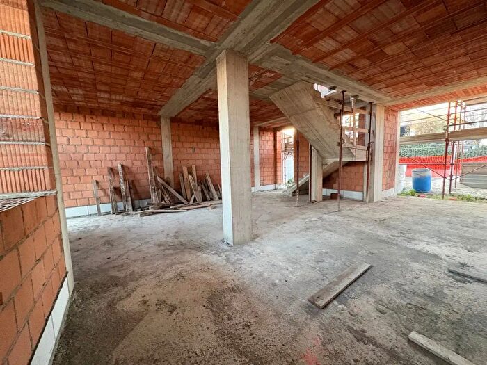 Casa quadrilocale in vendita in Castel San Pietro Terme