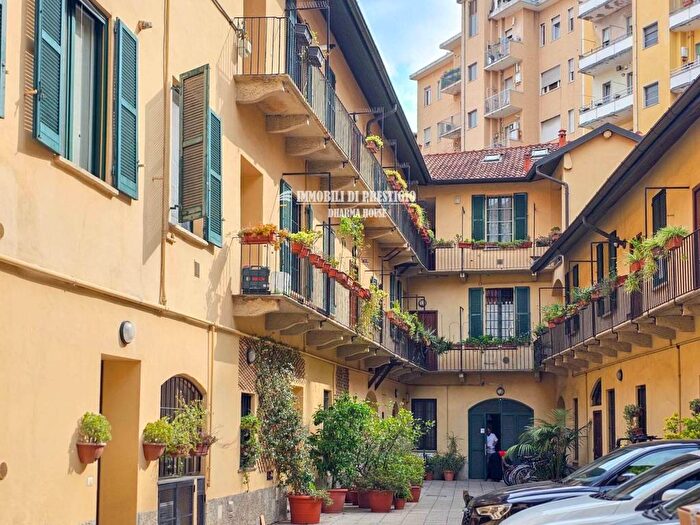 Appartamento bilocale in affitto in Corso di Porta Romana, Quadronno Crocetta, Milano