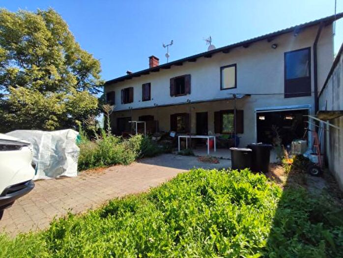 Casa con 6 locali in vendita in Via SantAnna, Rocca DArazzo