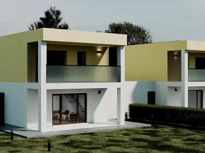 Casa con 6 locali in vendita in Via Giosuè Carducci, Torre Di Mosto