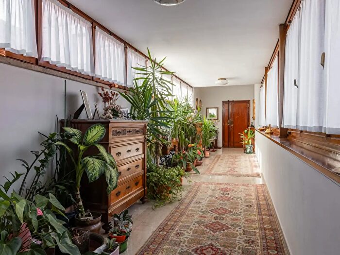 Appartamento con 9 locali in vendita in Viale Angelo Masini, Bologna