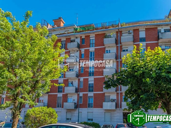 Appartamento bilocale in vendita in Via Carolina Invernizio, Milano
