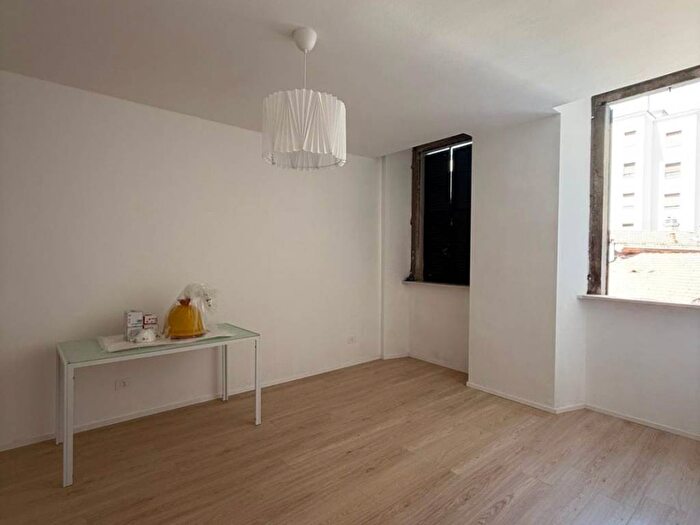 Appartamento bilocale in affitto in Via Vetera, Centro, Varese