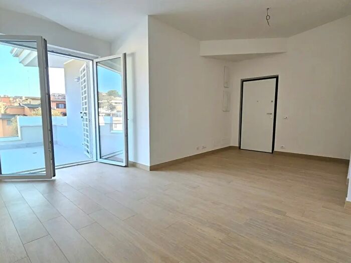 Appartamento trilocale in vendita in Via Fonte Lagrimosa, Fonte Nuova