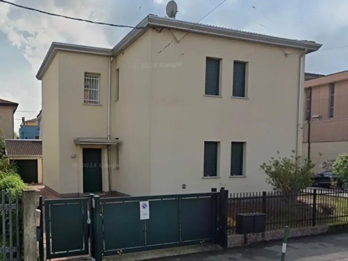 Appartamento trilocale in vendita in Via delle Melette, Padova