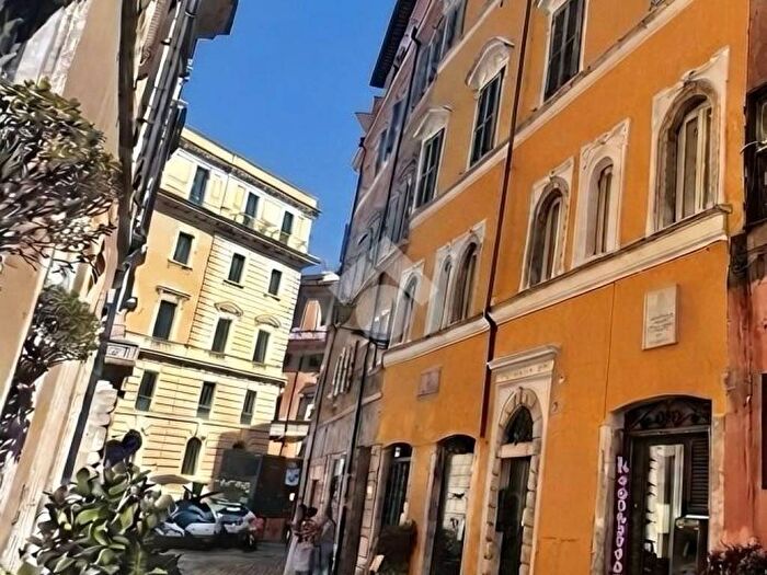 Appartamento monolocale in affitto in Via dei Banchi nuovi, Via Giulia, Roma