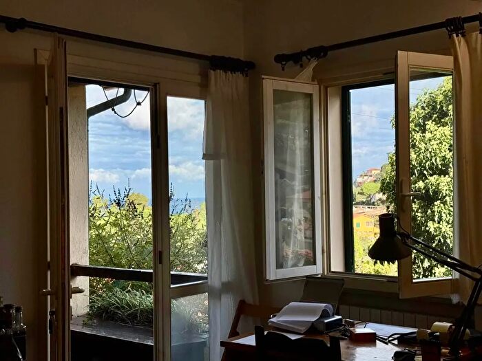 Casa trilocale in vendita in Rio