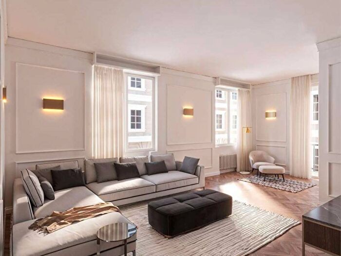 Appartamento con 6 locali in affitto in San Marco SS Annunziata, Firenze