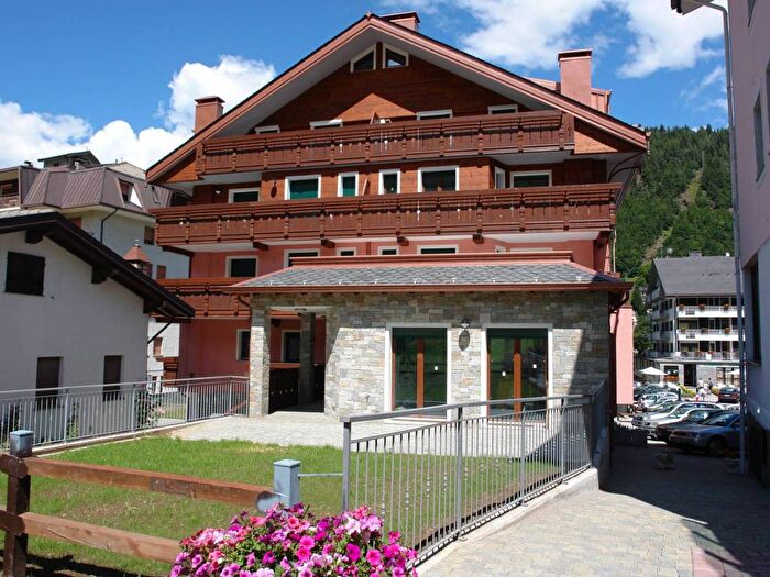 Appartamento bilocale in affitto in Via Adamello, Aprica