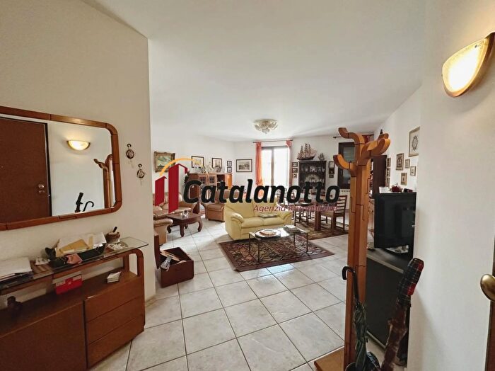 Appartamento in vendita in Via fra Serafino Mannone Quartiere SantAntonino Castelvetrano Trapani Sicilia Italia, Castelvetrano