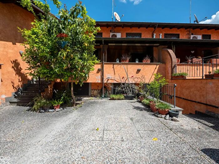 Casa quadrilocale in vendita in Via Francesco Balilla Pratella a, Roma