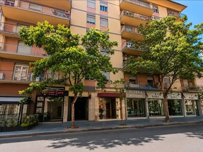 Appartamento quadrilocale in vendita in VLe Mario Rapisardi, Catania