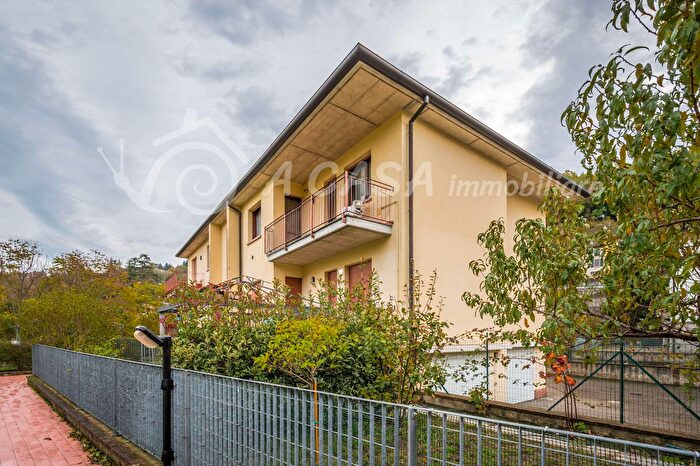 Appartamento bilocale in vendita in Via al Mulino, Calestano