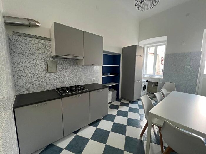 Appartamento con 5 locali in affitto in Via Torino, Città Vecchia, Trieste