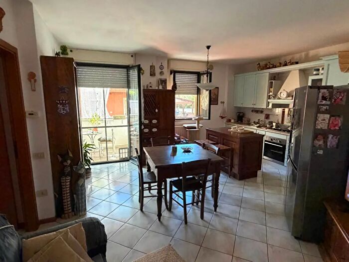 Appartamento bilocale in vendita in Via Lago Maggiore, Fano