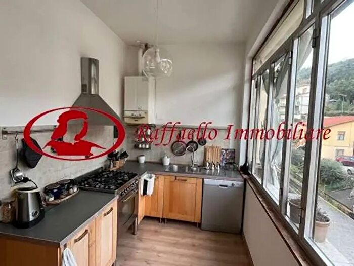 Appartamento con 5 locali in vendita in Via della Repubblica, Pontassieve