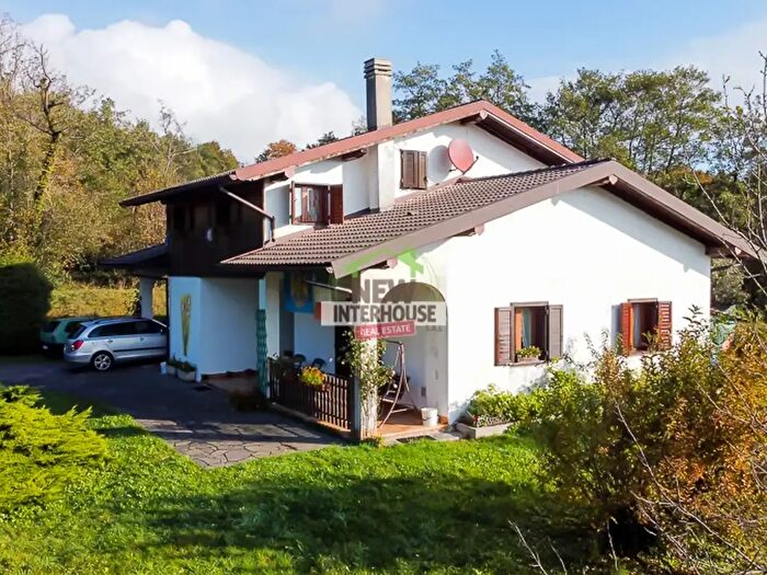 Appartamento con 7 locali in vendita in Via Pie di Corno, Forgaria Nel Friuli