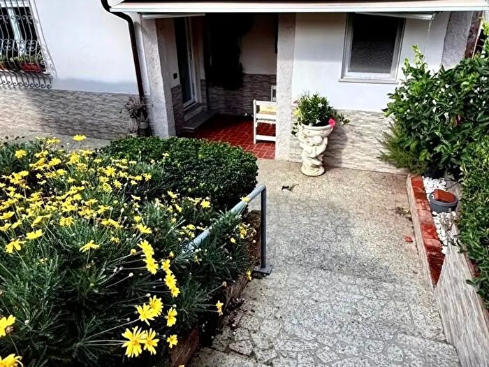 Casa trilocale in vendita in Massarosa