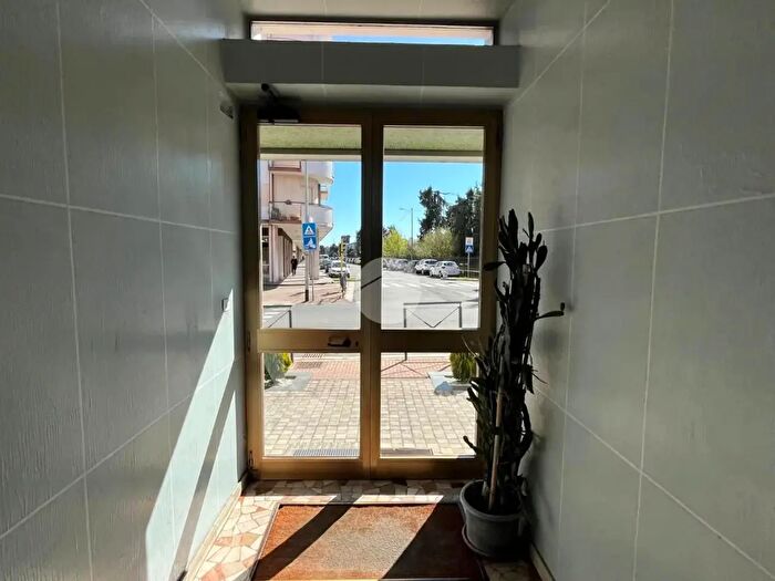 Appartamento con 5 locali in vendita in Via Milano, Vigliano Biellese